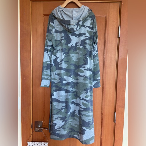 Cyrus | Camo Print Knit Duster Hooded Cardigan - Picture 8 of 14